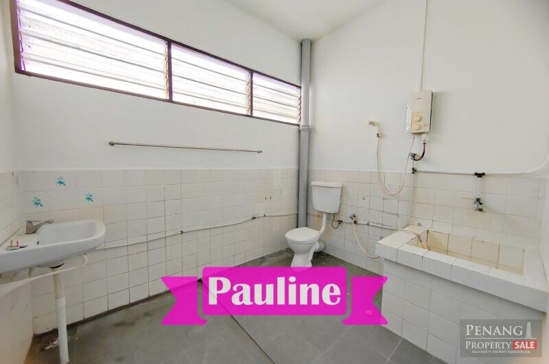 [ 2-Stry Terrace House ] Greenlane 4 Rooms Original Spacious Back Yard