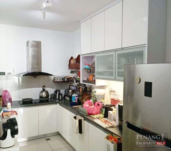 Straits Garden Condominium Jelutong 3 car park Best BUY Renovated