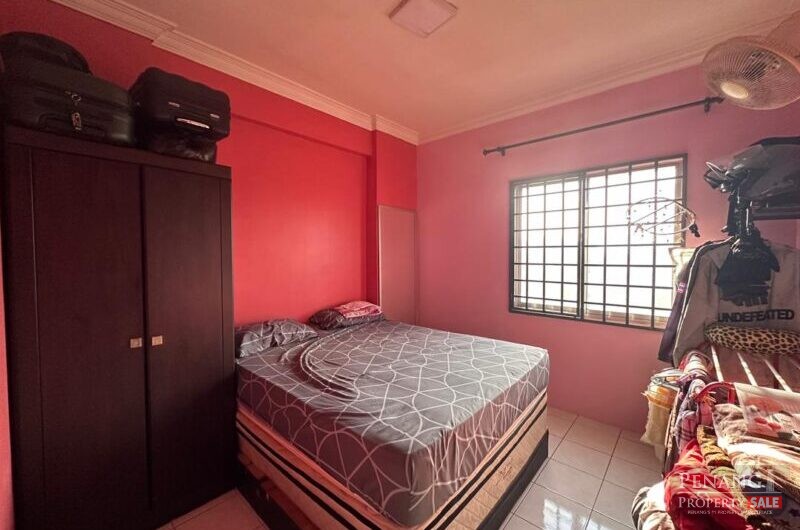 (BELOW MARKET / FULLY RENOVATED & FURNISHED) Prai Inai Condo