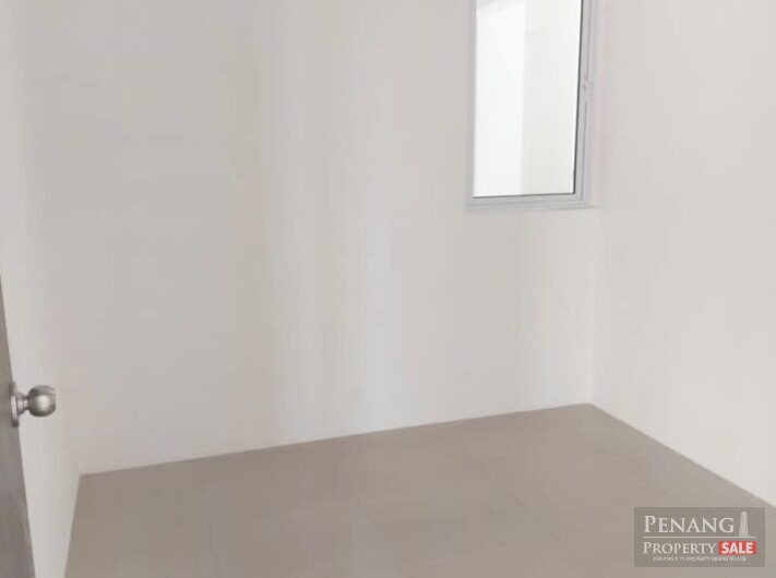 Below Market Value Zen 6 Condo Premium floor Seaview 1050sf 3 Carpark
