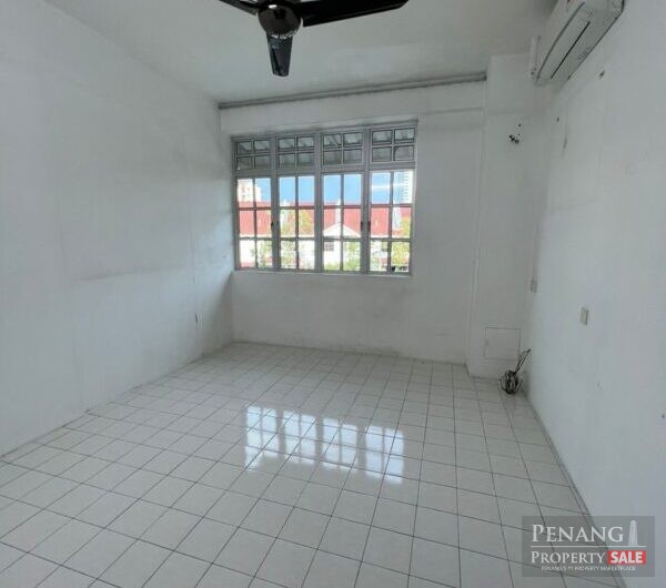 Taman Tunas Muda Townhouse , Persiaran Bayan Sungai Ara