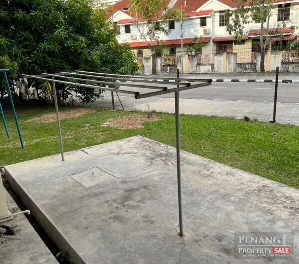Taman Tunas Muda Townhouse , Persiaran Bayan Sungai Ara