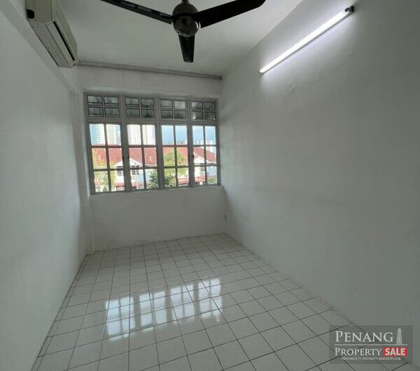 Taman Tunas Muda Townhouse , Persiaran Bayan Sungai Ara