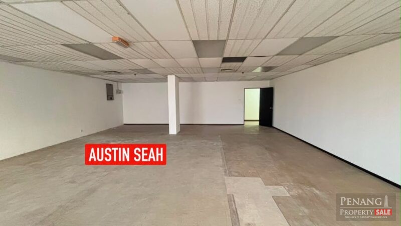 JALAN GREEENHALL OFFICE SPACE For RENT, CENTRALIZED AC, SEASON PARKING. VIEW NOW