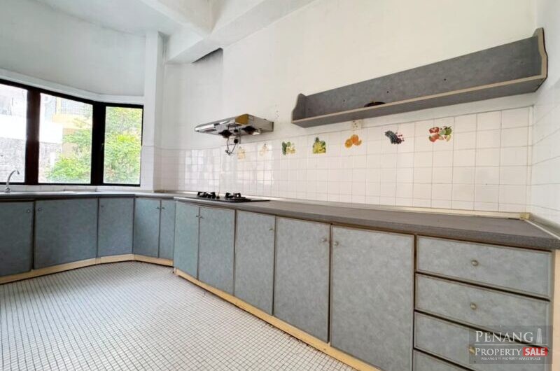 3 Storey Terrace Changkat Ria Batu Ferringhi Tanjung Bungah