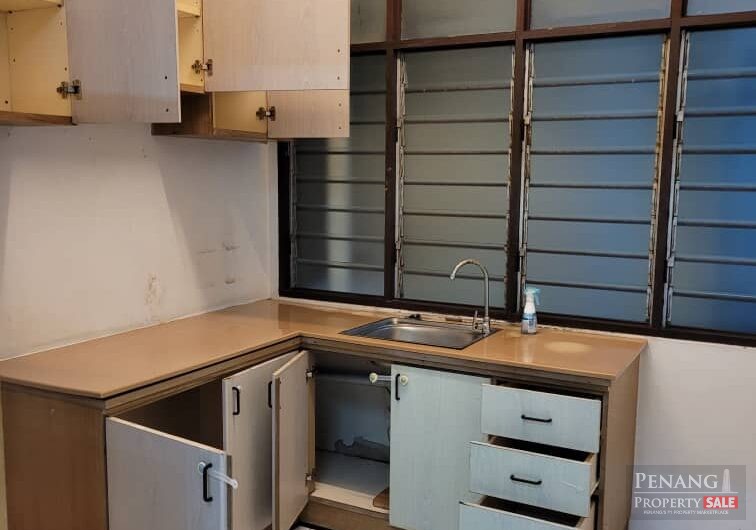 TAMAN JUBILEE SUNGAI NIBONG PARTIAL FURNISHED UNIT FOR SALE. CAN ARRANGE VIEWING