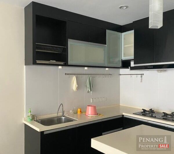 EMERALD PARK  APARTMENT @ TELUK KUMBAR FOR SALE. GOT LIFT. 2 CARPARK. VIEW NOW