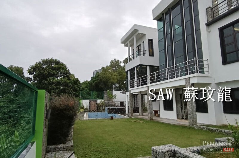 Luxury Super Bungalow, Private Pool 15000sqft