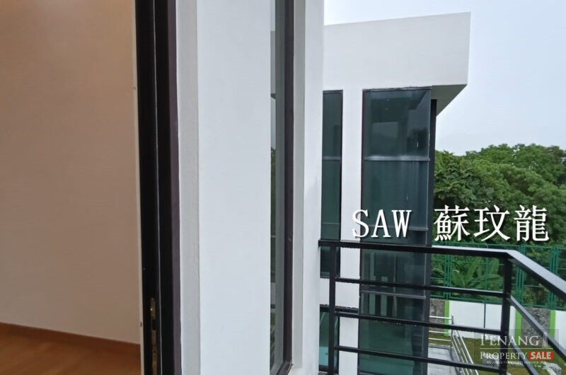 Luxury Super Bungalow, Private Pool 15000sqft