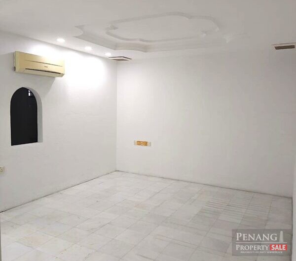 Double Storey Terrace Greenlane for RENT