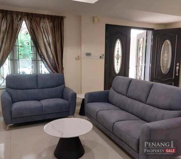 Island Glades Double Storey Terrace, Greenlane
