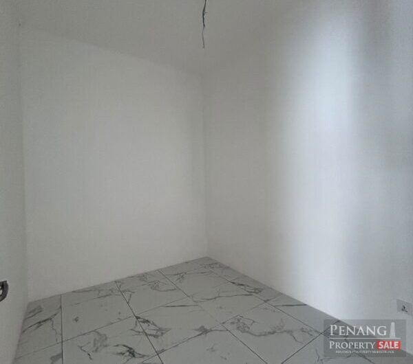[Private Lift] Quaywest Residence, Bayan Lepas, Queensbay Area