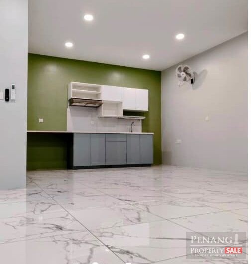 [Private Lift] Quaywest Residence, Bayan Lepas, Queensbay Area