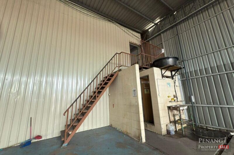 For Rent Single Storey Warehouse (High Visibility Facing Main Road ) Butterworth Pulau Pinang