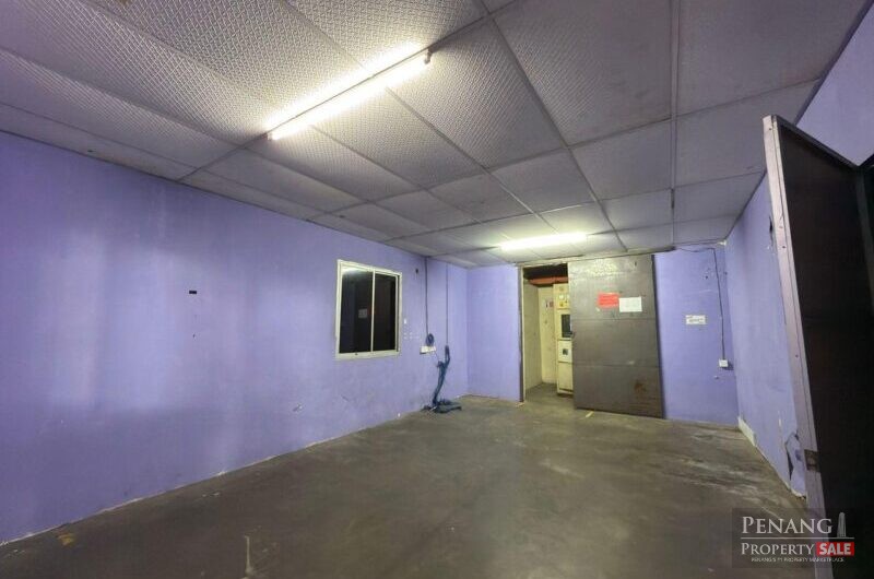 For Rent Single Storey Warehouse (High Visibility Facing Main Road ) Butterworth Pulau Pinang