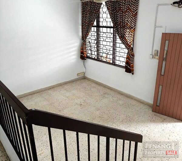 Double Storey Terrace Greenlane for RENT