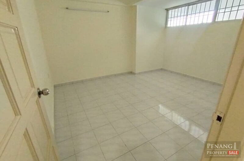 Halaman Kristal Block 1 At Lengkok Free School near Genearal Hospital, Klinik Kesihatan, Han Chiang High School, KOMTAR..