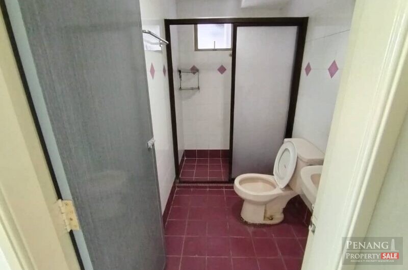 Halaman Kristal Block 1 At Lengkok Free School near Genearal Hospital, Klinik Kesihatan, Han Chiang High School, KOMTAR..