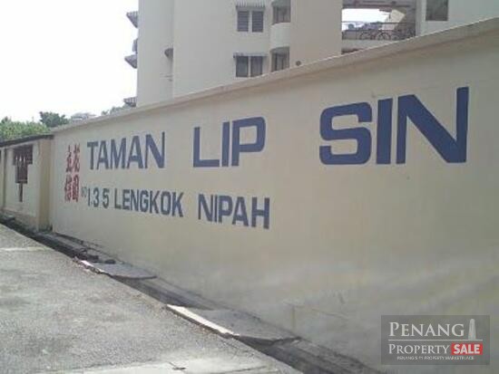 Stragetic location flat at Sungai Dua for sale