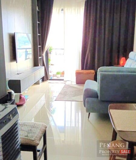 Golden Triangle 2 Corner unit At Sungai Ara – For Sale