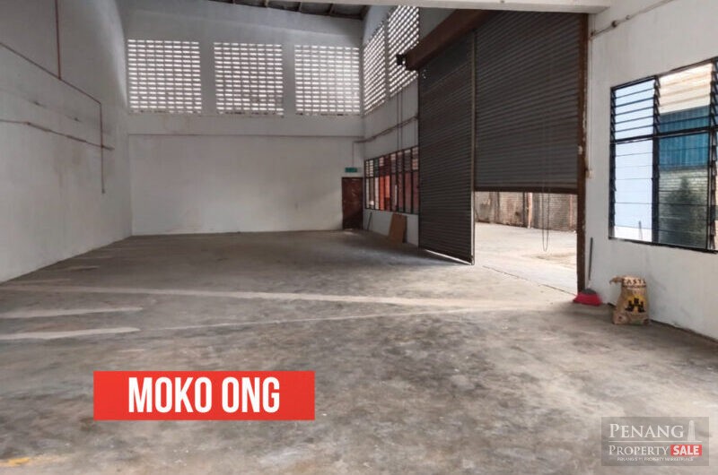 Worth Buy ! 1.5 Storey Semi-Detached Factory / Warehouse @ Taman Perindustrian Ringan Juru