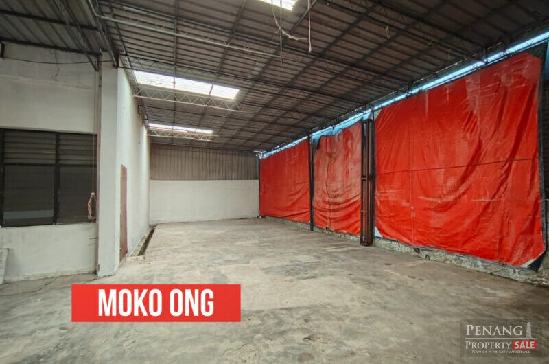 Worth Buy ! 1.5 Storey Semi-Detached Factory / Warehouse @ Taman Perindustrian Ringan Juru