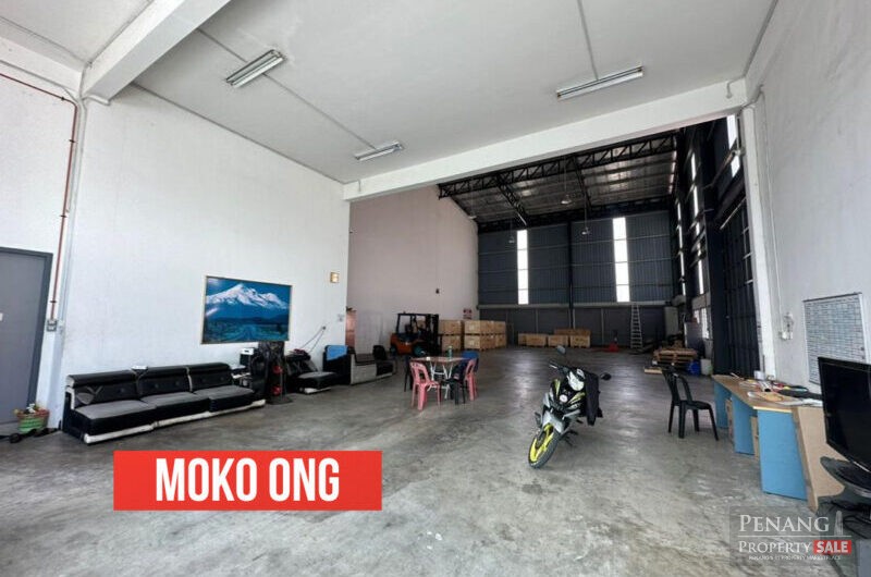 2.5 Storey Semi-Detached Factory @ Taman Industry Beringin, Juru