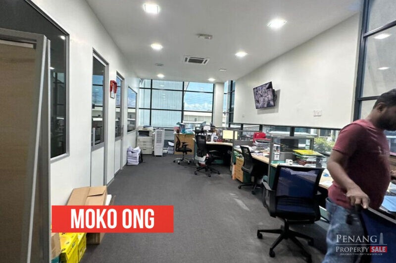 2.5 Storey Semi-Detached Factory @ Taman Industry Beringin, Juru