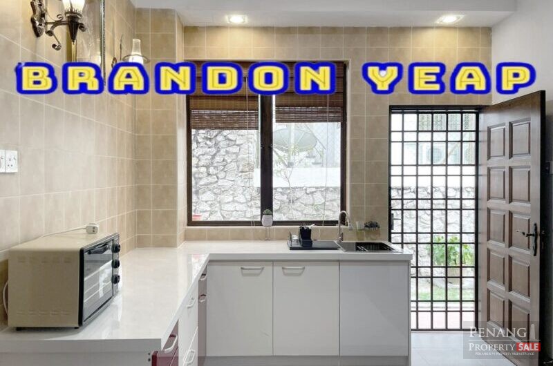 Ferringhi Villa 3 Storey Bungalow Fully Reno And Furnish With Gated For Sales