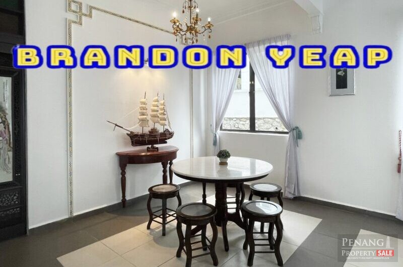 Ferringhi Villa 3 Storey Bungalow Fully Reno And Furnish With Gated For Sales