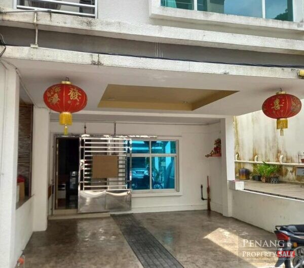 3-storey Taman Suria Vista Corner Townhouse (Paya Terubong)