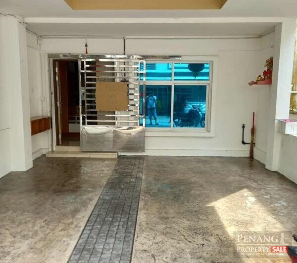 3-storey Taman Suria Vista Corner Townhouse (Paya Terubong)
