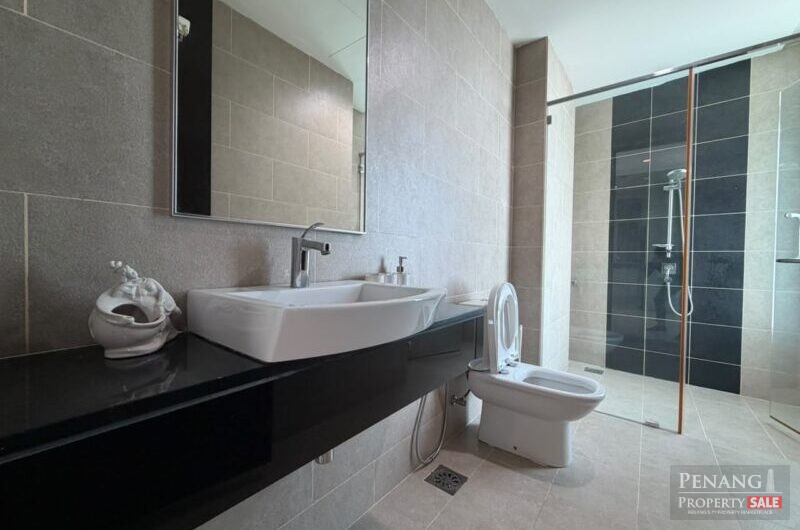 Gurney Paragon Residences Condo