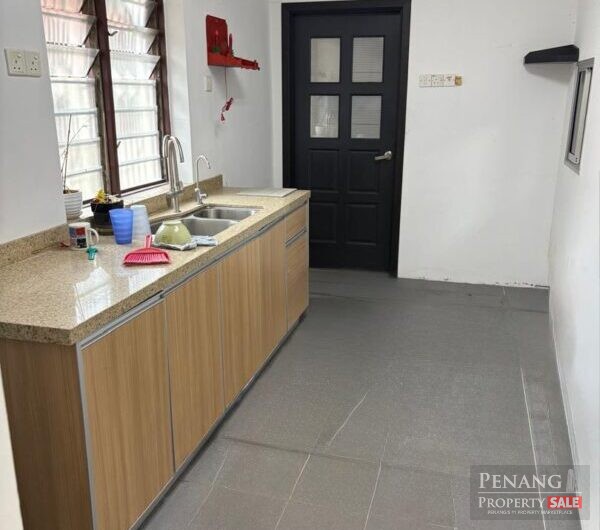 For sale  2 storey Terrace House  (Facing main road)