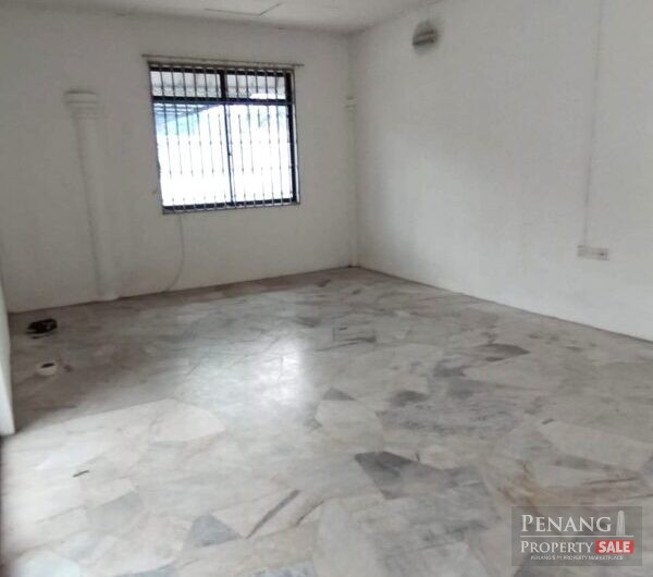 (HUGE LAND 5845 sqt, SINGLE STOREY BUNGALOW) Taman Markisah