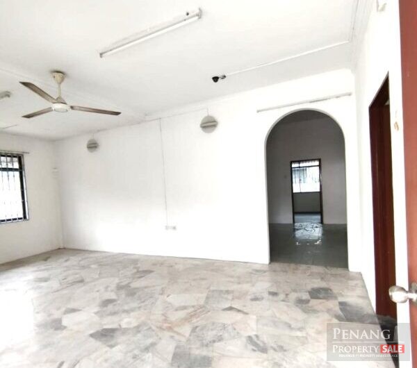(HUGE LAND 5845 sqt, SINGLE STOREY BUNGALOW) Taman Markisah