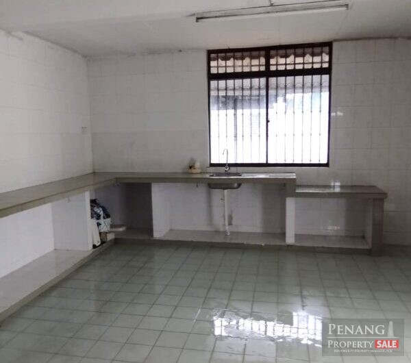 (HUGE LAND 5845 sqt, SINGLE STOREY BUNGALOW) Taman Markisah