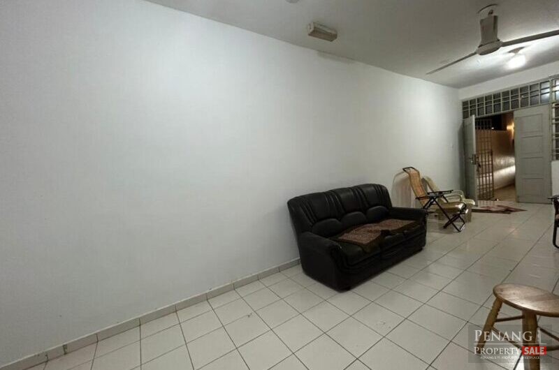 INTERMEDIATE CORNER/ below value/ 4000sq/5 bedroom)Taman Machang Bubok