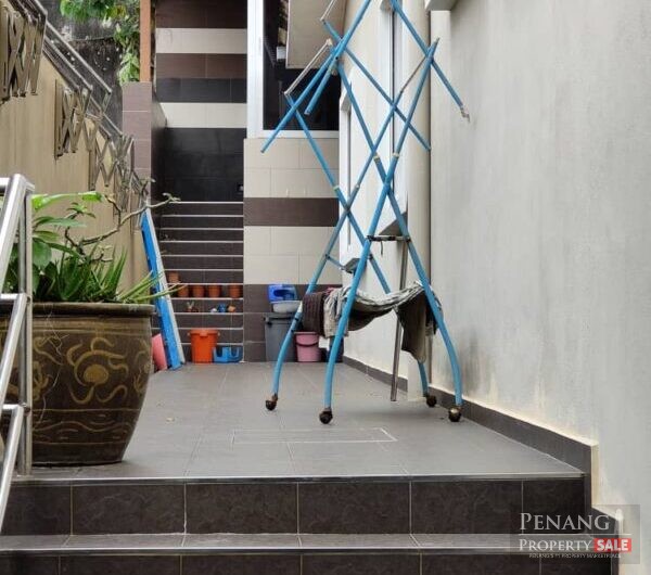Full Renovated Semi D Bukit Dumbar Penang
