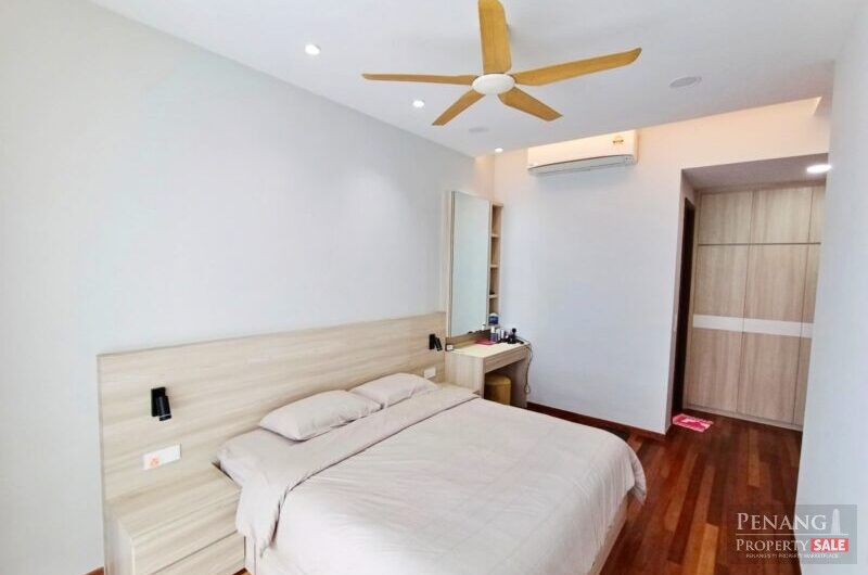 Queens Residence Q1 Fully Renovated Seaview Poolview Queensbay 1200sf