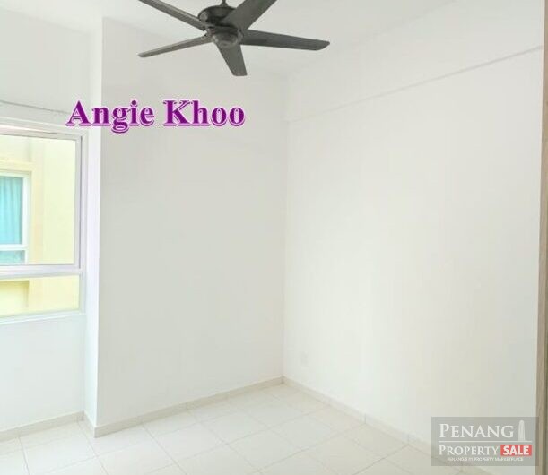 One Imperial 1050sqft 2 Car Park Sungai Ara Semi Furnished and reno