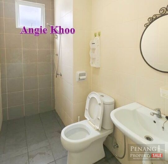 One Imperial 1050sqft 2 Car Park Sungai Ara Semi Furnished and reno