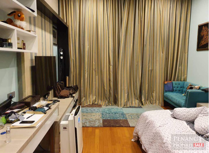 8 Gurney (The Shore) Super Condo Penang