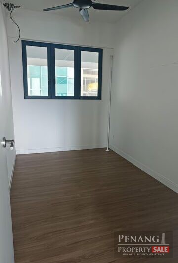 3 Residence Condominium – Basic Renovated – 850sf – 2 Car Parks – Karpal Singh