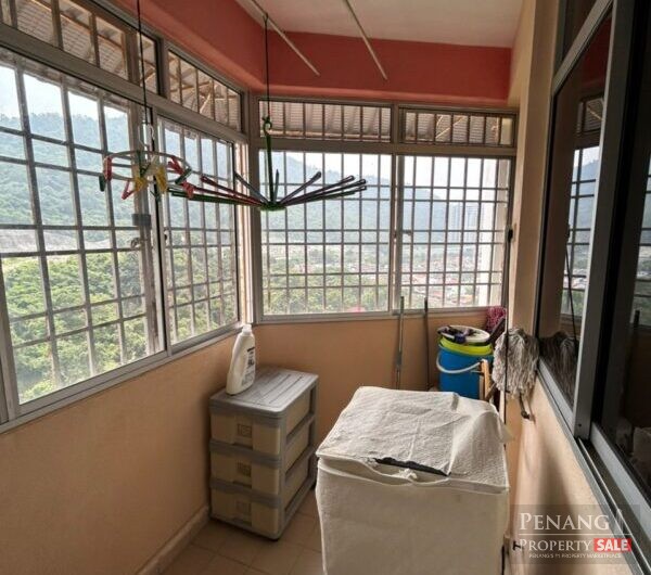Mutiara Villa Condo, Gelugor, Island Glades