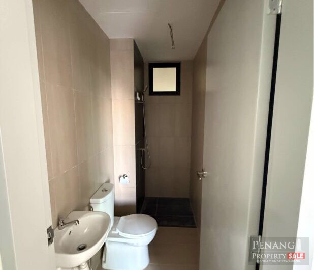 [BRAND NEW] D Starlingtton Condo, Teluk Kumbar