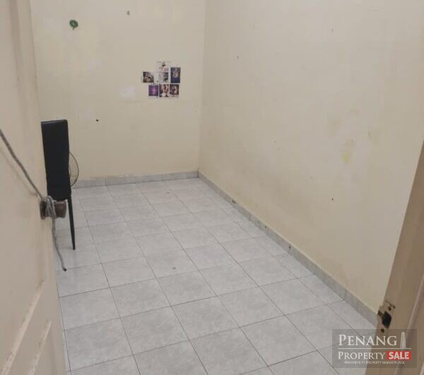 (DESERVE RENOVATED / FURNISHED) at BJ Court Apartment, Bukit Jambul