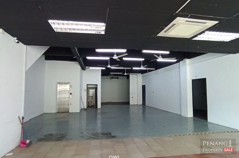 3-Storey Commercial Building for Rent at Georgetown | Open Space Rooftop