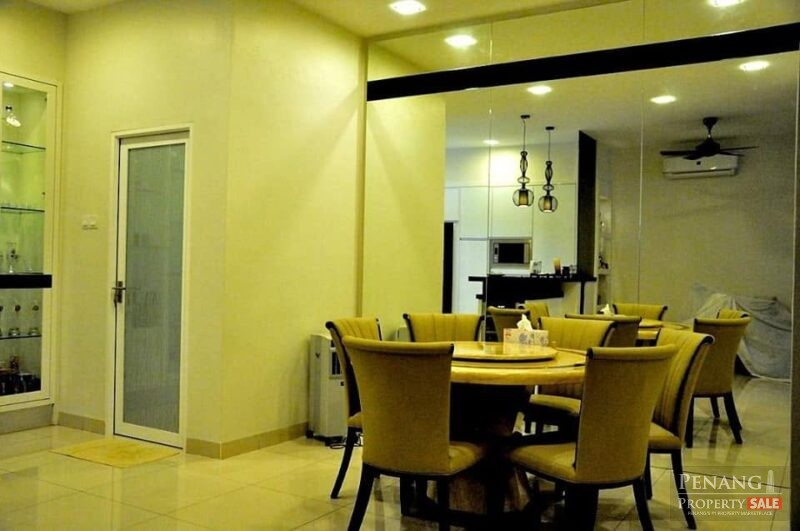 TK Residence, Teluk Kumbar Terrace 2 storey