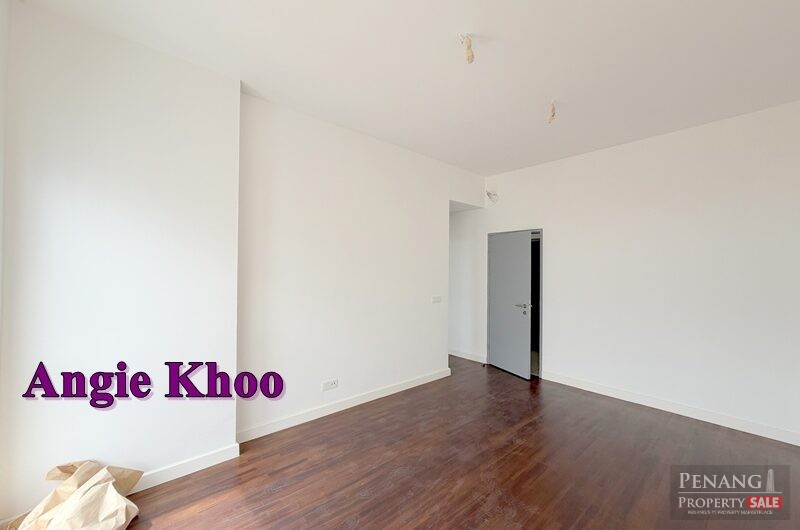 Triuni Residence in Batu uban 1636sf Original Store Room 2 Carparks
